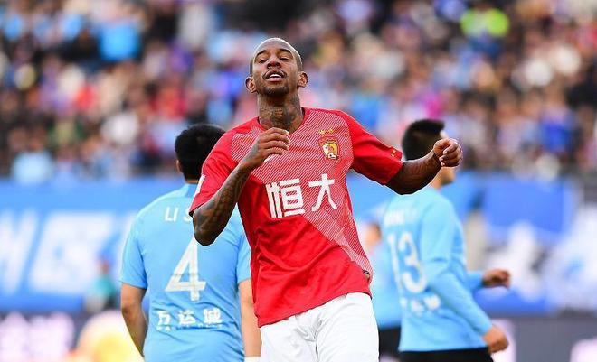 包含清晨中超传出新动向，马德里竞技状态回暖，管理层表态：更衣室稳定，控场能力受关注的词条